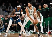 开云体育中国-凯尔特人力克雄鹿，塔图姆点燃赛场