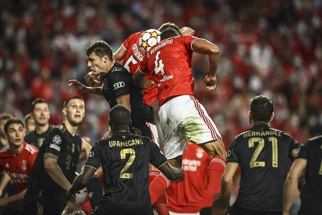 西甲两将交锋,场上烽火再度燃烧 西甲两将交锋,场上烽火再度燃烧