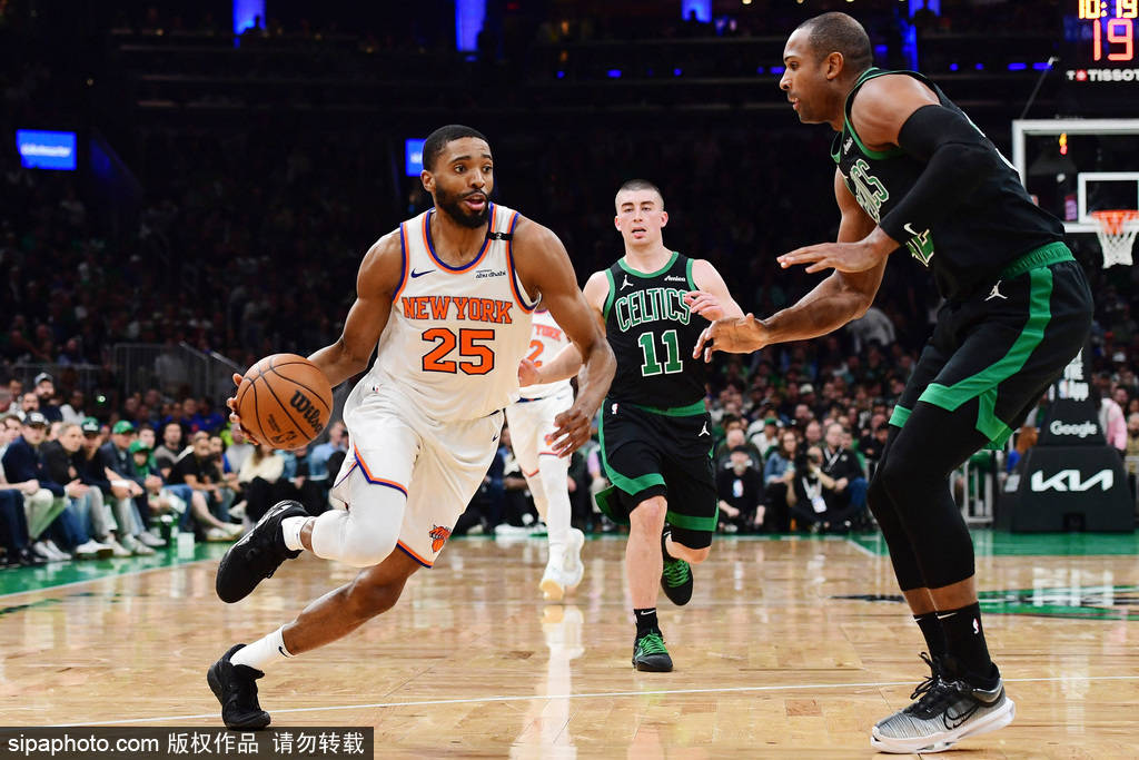 包含美国男篮鏖战凯尔特人,詹姆斯绝境逆转的词条 包含美国男篮鏖战凯尔特人,詹姆斯绝境逆转的词条