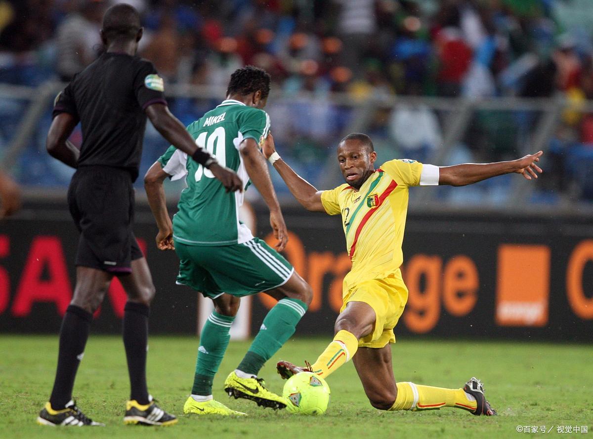 包含非洲足球联赛火热进行,多支球队争冠的词条 包含非洲足球联赛火热进行,多支球队争冠的词条