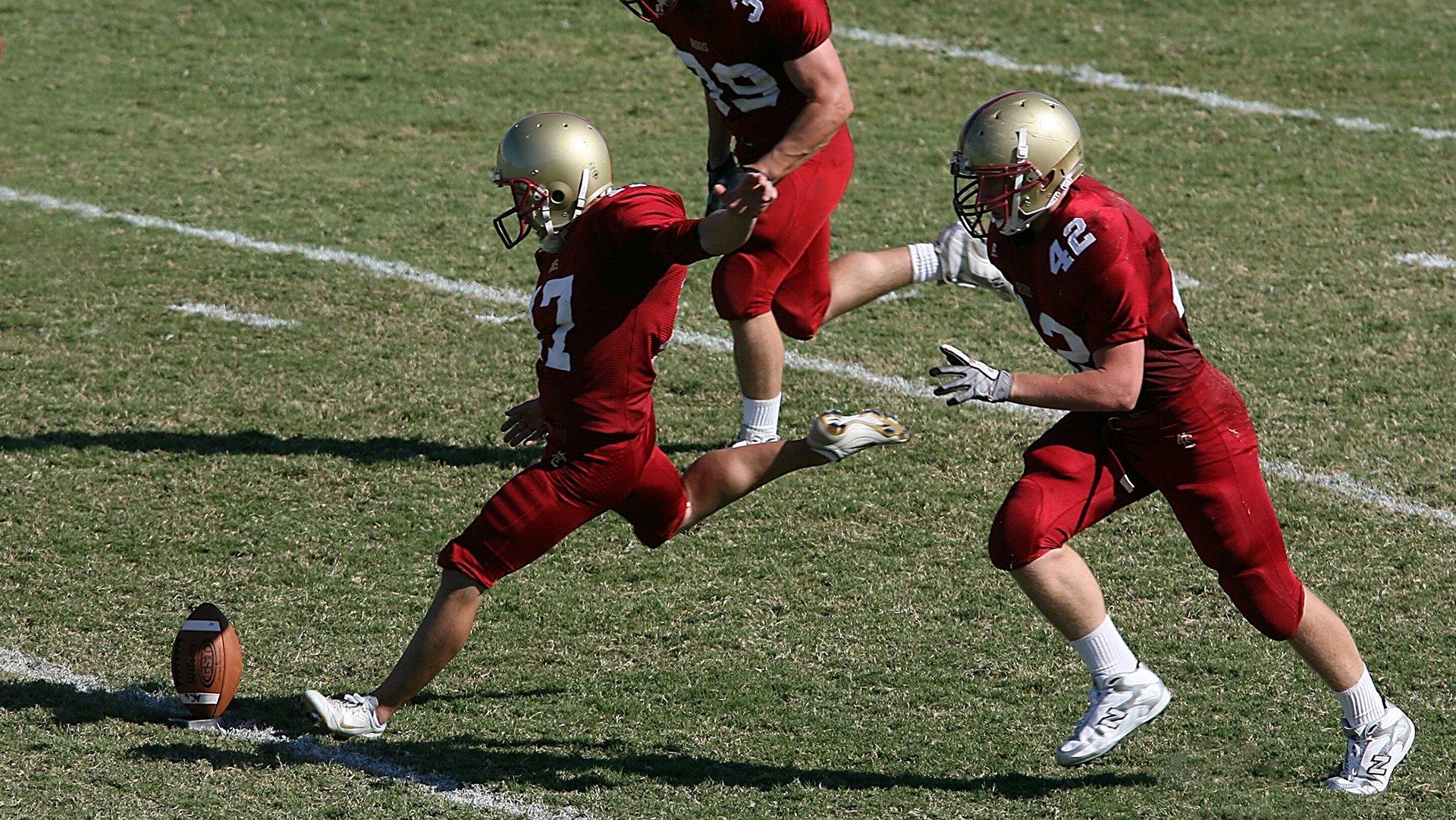 当德罗赞的血液流淌在铁西体育馆，一场跨时空的篮球对决